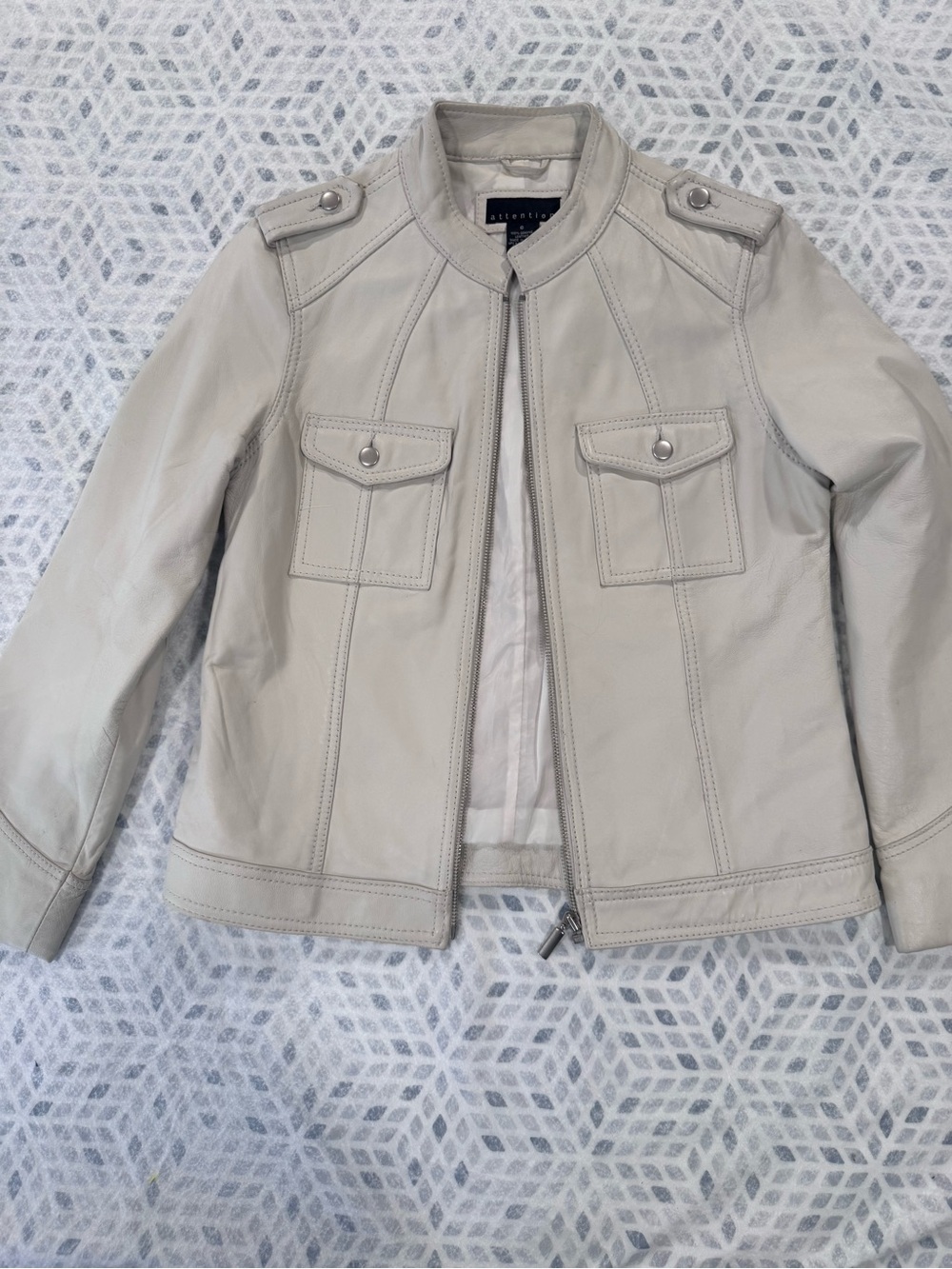 Attention Genuine Leather Moto Jacket Cream Ivory Zip Front Size 6 Chic Minimal